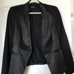 Top shop blazer, it’s GORGEOUS